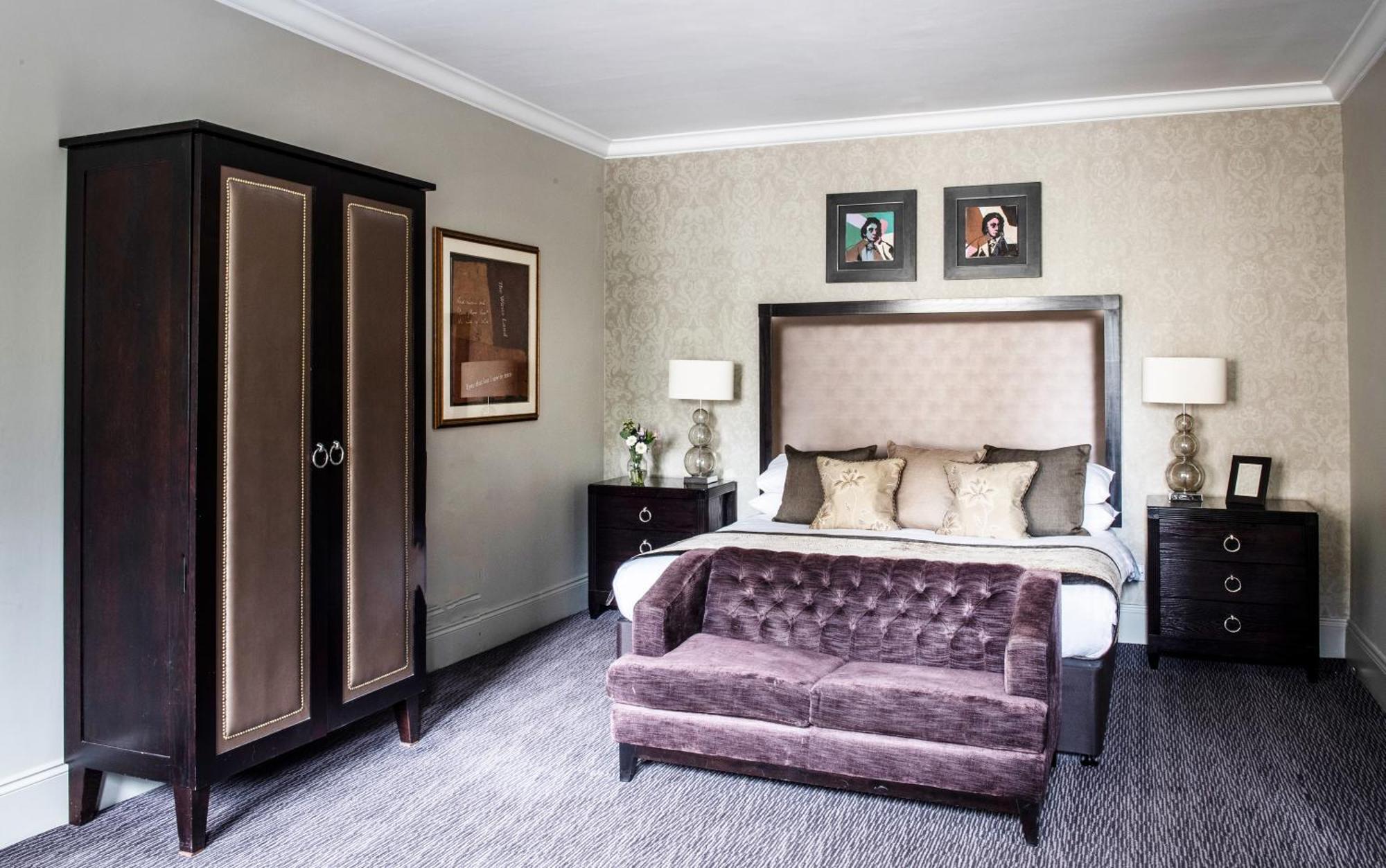 Nutfield Priory Hotel & Spa Redhill  Exterior foto