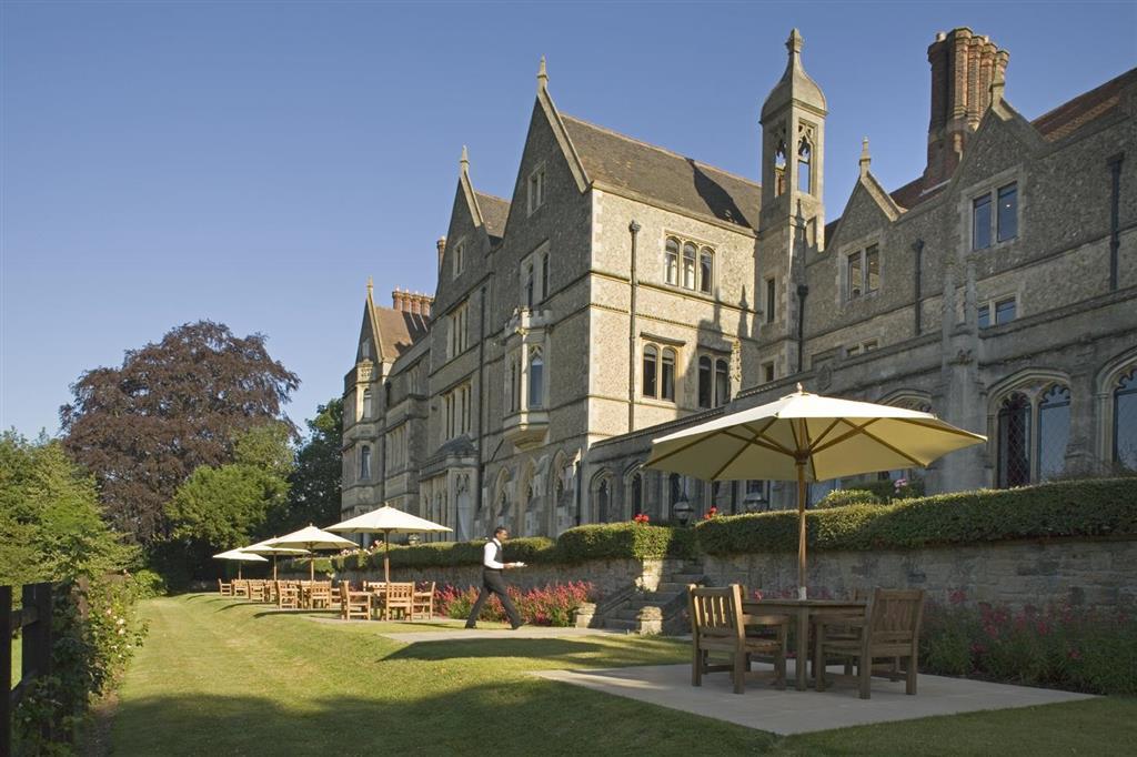 Nutfield Priory Hotel & Spa Redhill  Einrichtungen foto